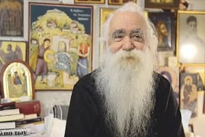 π. Ανανίας Κουστένης : Αλλάξτε τη μουσική που ακούτε για να αλλάξει και η ζωή σας!