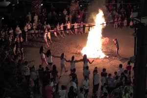 π. Αθανάσιος Μυτιληναίος: Σχετικά με το ειδωλολατρικό μαντικό έθιμο της ιεροτελεστίας του Κλήδονα