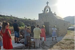 Φίλοι Ε.Ρω Σκύρου και Κύμης – Λειτουργία ανήμερα της εορτής της Αποτομής της κεφαλής του Αγίου Ιωάννου του Προδρόμου