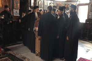 Μουσικά Κείμενα (Κυριακή Γ΄ Ματθαίου) Δύναμις Τρισαγίου, μέλος Ξ. Κορώνη, Ήχος Β΄- Άξιον εστίν, Αγιορείτικον συνηθισμένον, Ήχος Β΄