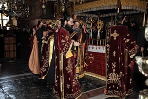 Όρθρος Μ. Σαββάτου: Α’ Στάση Εγκωμίων Μ. Σαββάτου, Ήχος πλ. Α΄- Αναστάσιμα Ευλογητάρια, μέλος Πέτρου Λαμπαδαρίου, Ήχος πλ. Α΄