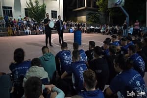 Δερβιτσάνη Βορείου Ηπείρου: Οι λυγμοί του κλαρίνου αποδίδουν το ηπειρώτικο μοιρολόι