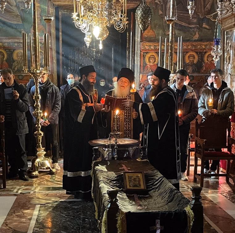 Η Εξόδιος ακολουθία του μακαριστού μοναχού Λουκά Βατοπαιδινού (φωτο+βίντεο)