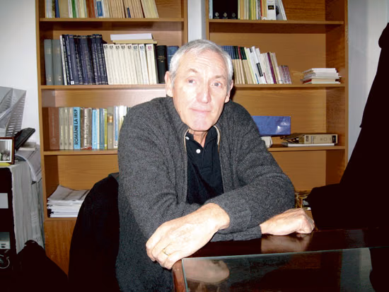 ΚΛΑΟΥΣ ΚΕΝΕΘ